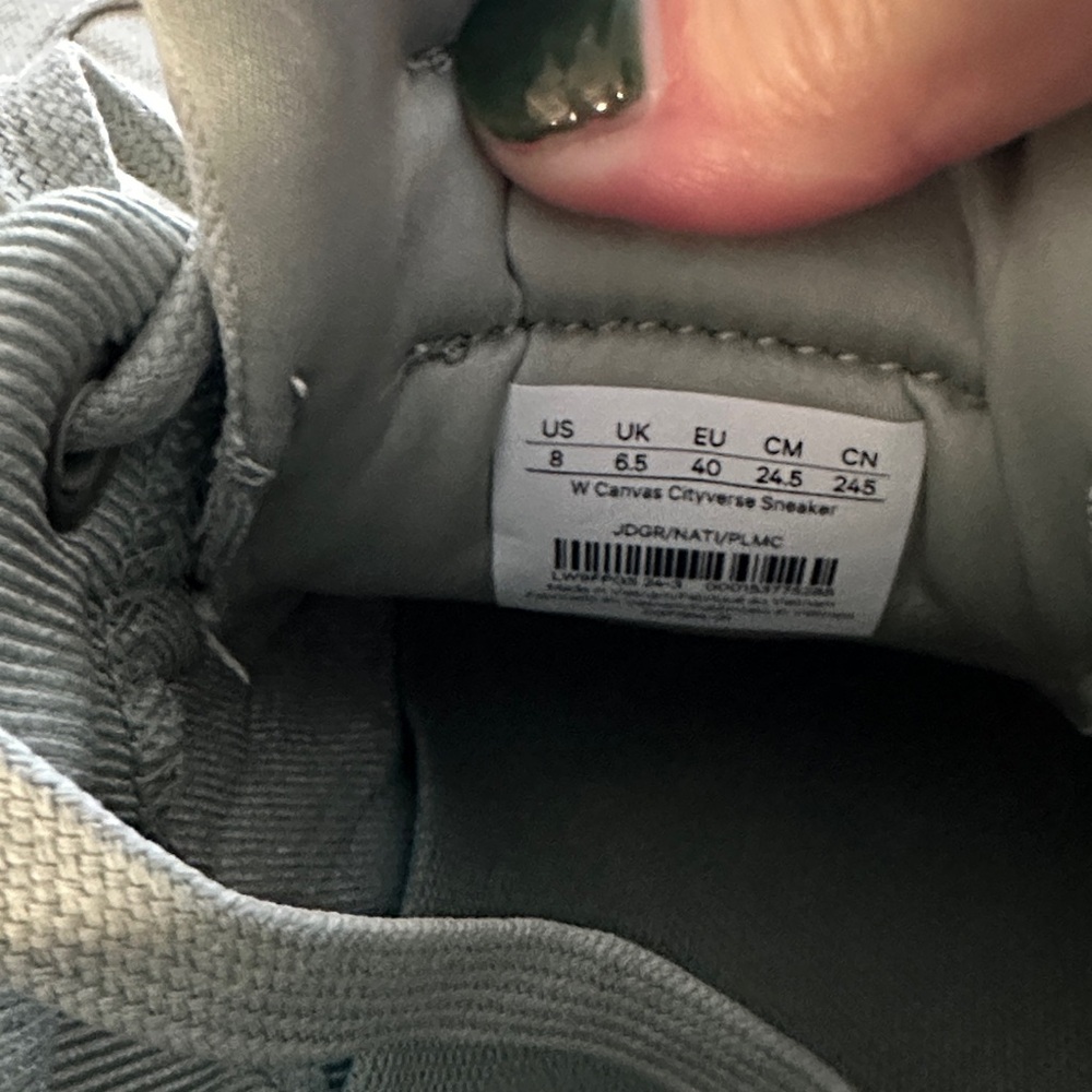 lululemon light green canvas sneakers - Picture 4 of 6
